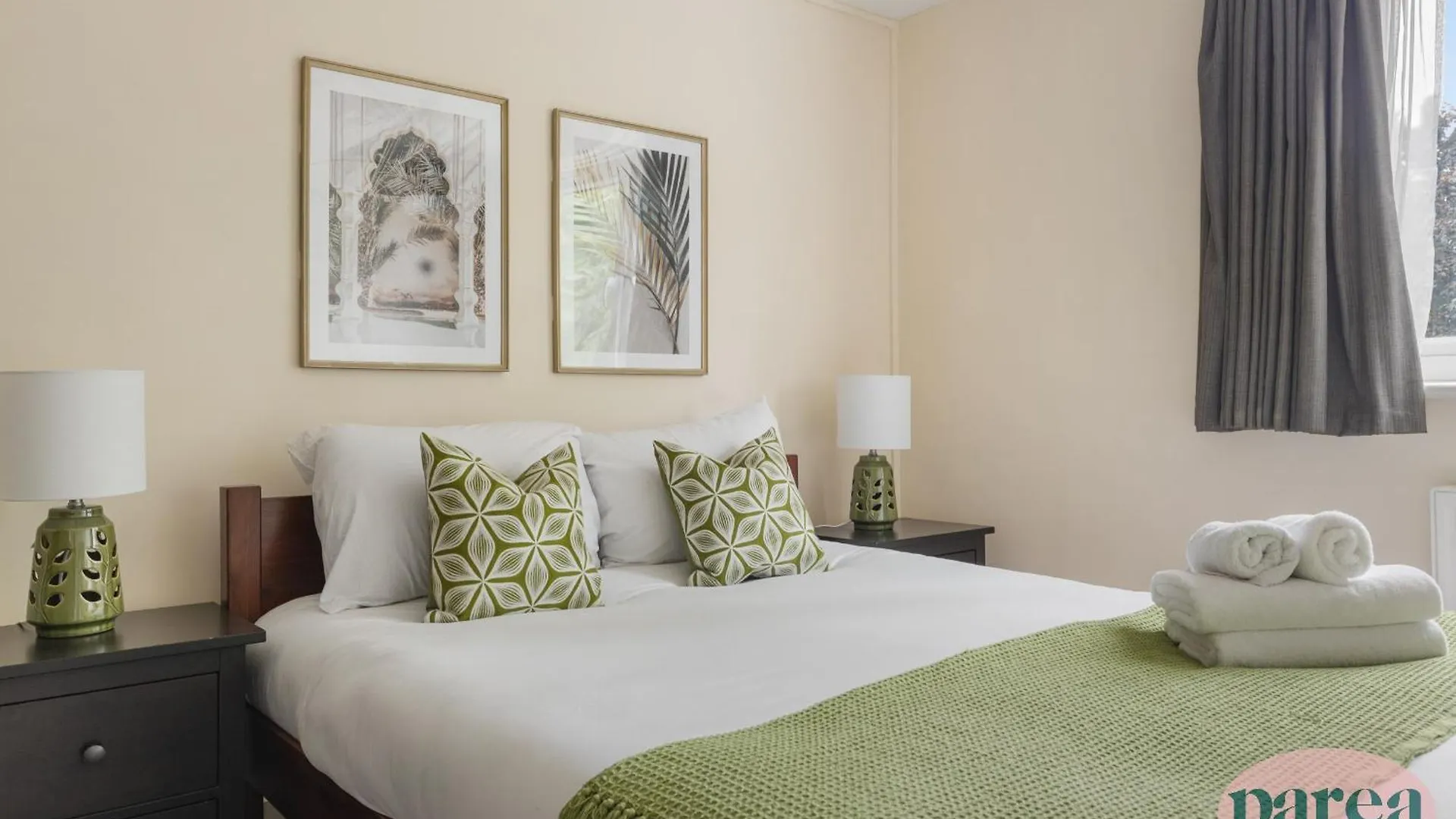 Parea Living - Cosy Flat With Skyline Views Beside Canary Wharf London 0*,